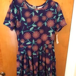 LuLaRoe Large Amelia